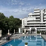 Ξενοδοχείο Domus Grand