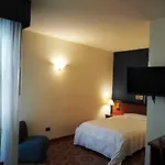Domus Grand Ξενοδοχείο Rende