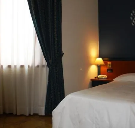 Domus Grand 4*