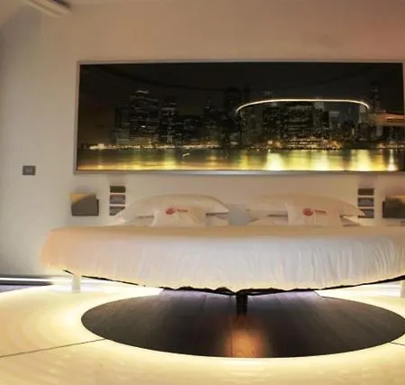 Hotel Domus Grand Rende