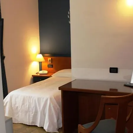 Domus Grand ريندي