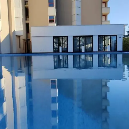 Domus Grand