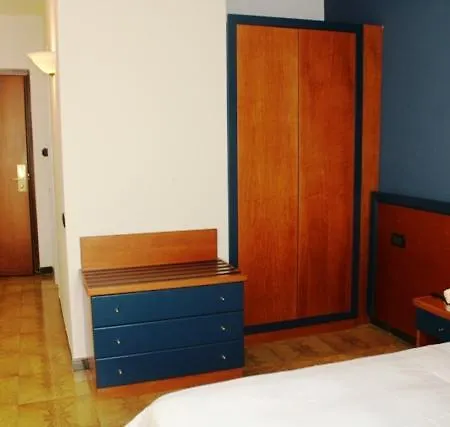 Domus Grand ريندي