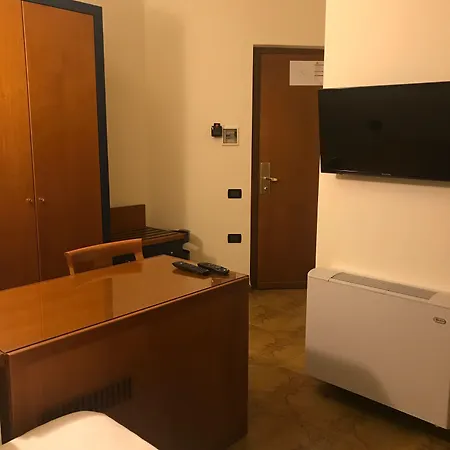 Hotel Domus Grand Rende