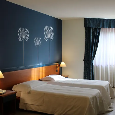 Hotel Domus Grand Rende