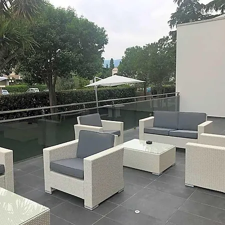 Domus Grand