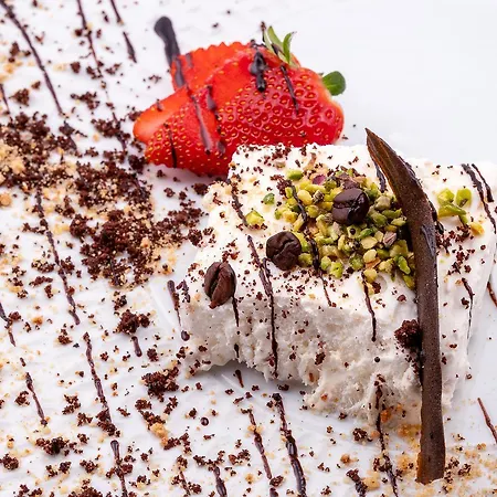 Hotel Domus Grand Rende