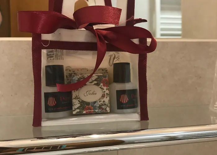 מלון Domus Grand רנדה